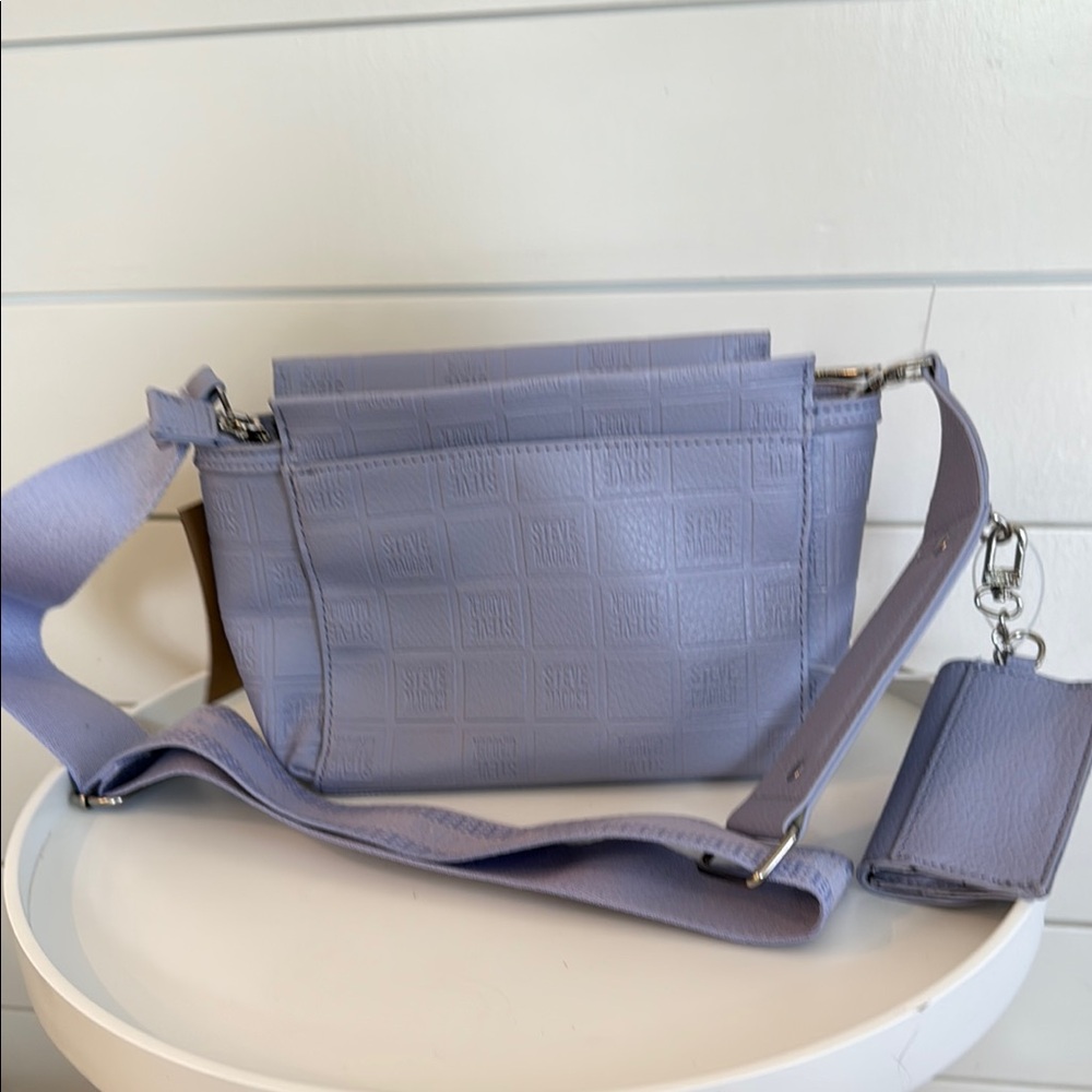 NWT Steve Madden Lavender Crossbody Bag - Picture 3 of 3
